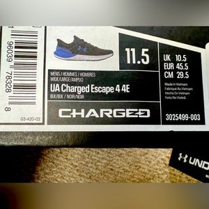 MEN`S UNDER ARMOUR UA CHARGED ESCAPE 4(4E) SNEAKERS SIZE  11.5 WIDE NEW